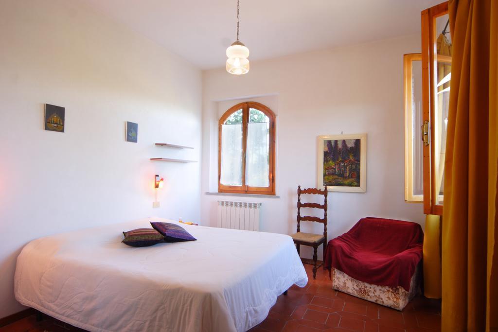 Agriturismo Le Volpaie San Gimignano Room photo