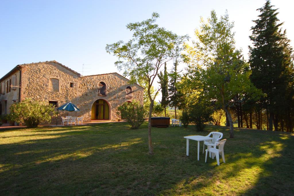 Agriturismo Le Volpaie San Gimignano Exterior photo